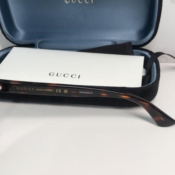 ✨ Brand New Gucci GG0746S 003 Sunglasses – Dark Havana with Green Lenses ✨ - Picture 11 of 12